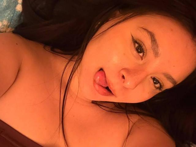 EmaJames - Live sex cam - 30672509