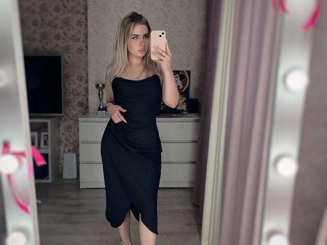 TressieBlasetti - Live porn &amp; sex cam - 30674255