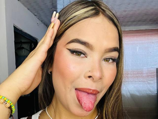 AdharaCopper - Live porn &amp; sex cam - 30681422