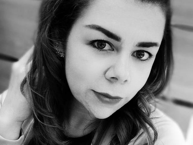 EmiliaMilf - Live porn &amp; sex cam - 30682118