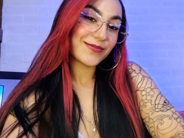 AmyStreetwise69 - Live porn &amp; sex cam - 30684020