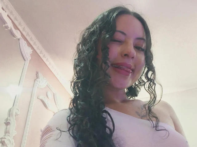 MiiaBennet - Live porn &amp; sex cam - 30693326