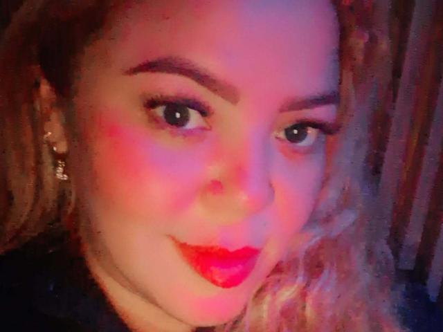 Sharicke69 - Live porn &amp; sex cam - 30697073