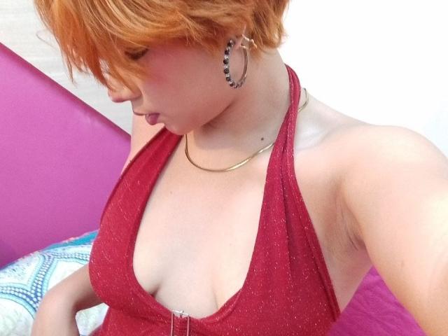 ChloeeWilliams - Live porn &amp; sex cam - 30697523