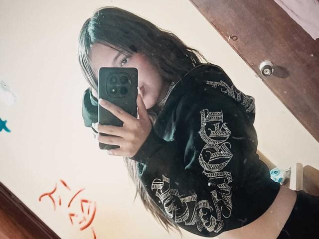 MiluSantoro - Live porn &amp; sex cam - 30698876