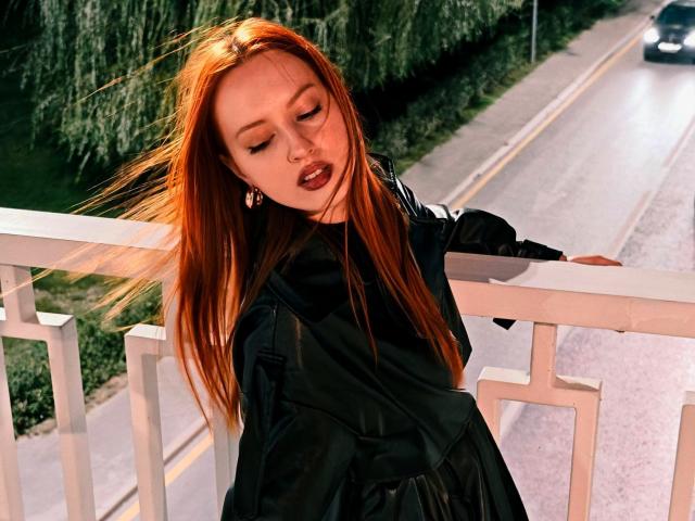JannaCorsaro - Live porn &amp; sex cam - 30703040