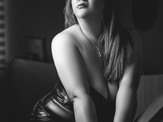 SweettBoobss - Live porn &amp; sex cam - 30705353