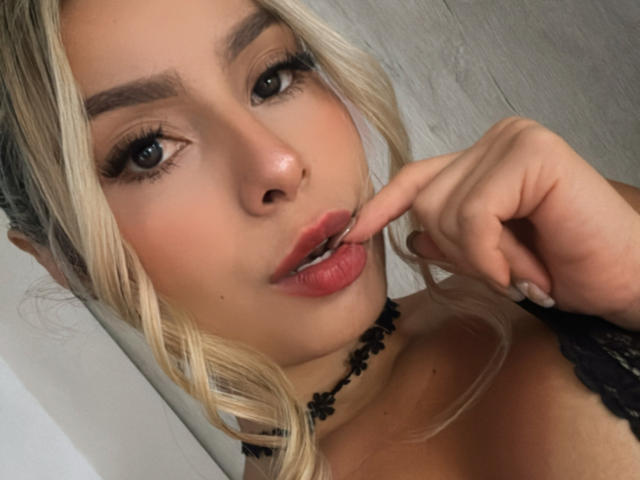 AmaraRicci - Live porn &amp; sex cam - 30719933