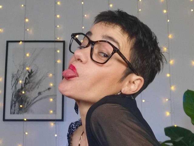 FrancaisePhoenix - Live porn &amp; sex cam - 30735665