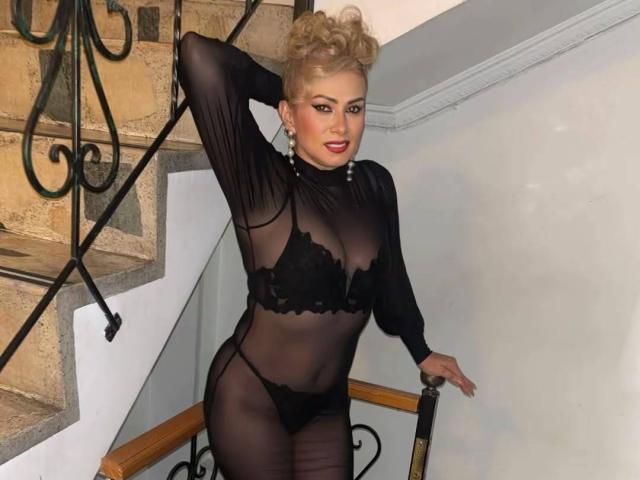 MisseScarleth - Live porn &amp; sex cam - 30739349