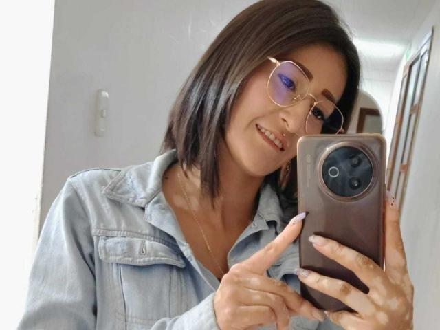 SharissWilliam - Live porn &amp; sex cam - 30750755