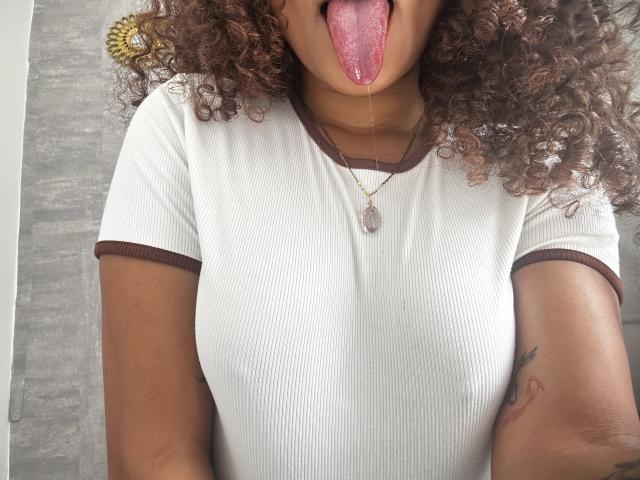 SofiaPassionne - Porno na żywo i seks kamera - 30758126