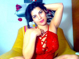 VanessaRubby - Live hot with a brunet Hot chicks 