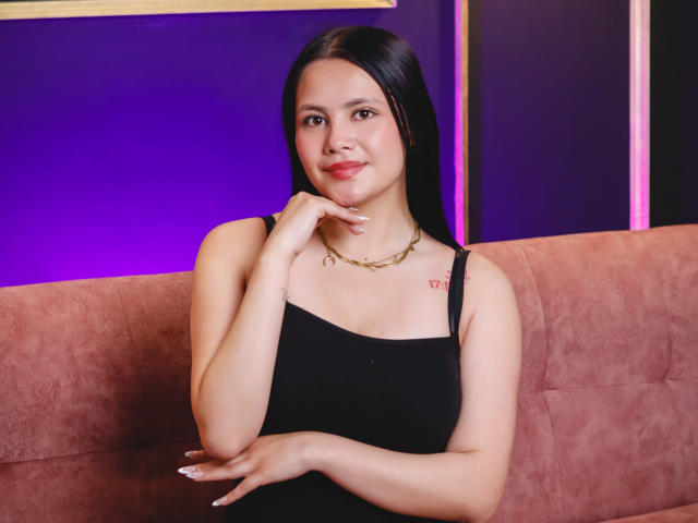 AllyJhones - Live sex cam - 30770645