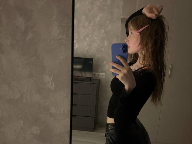 CorlissCrunkleton - Live porn &amp; sex cam - 30772460