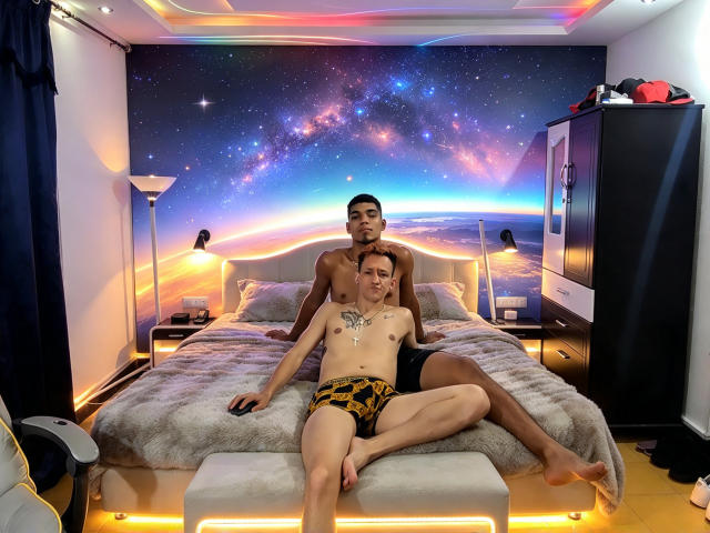 SantiagoAndLuke - Live porno og sexkamera - 30779549