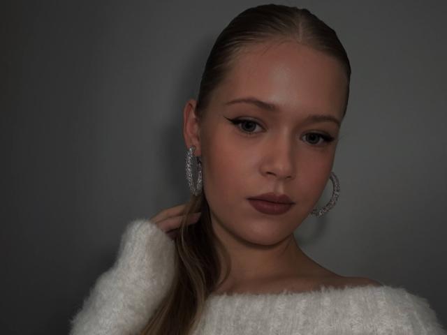 LillianaWhang - сексуальная веб-камера в реальном времени - 30780869