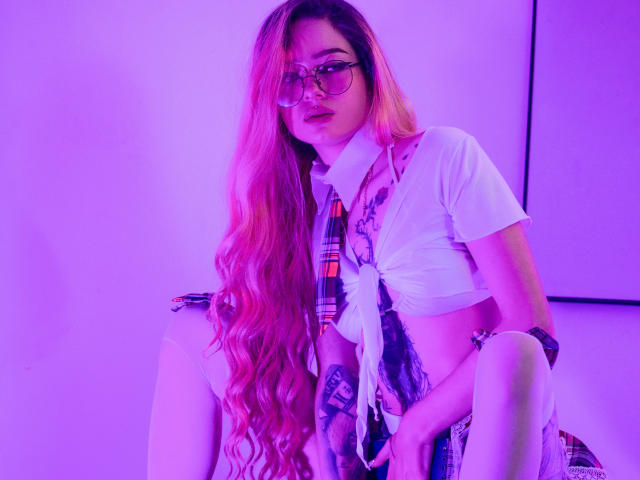 MiaValenttine - Live porn &amp; sex cam - 30792491