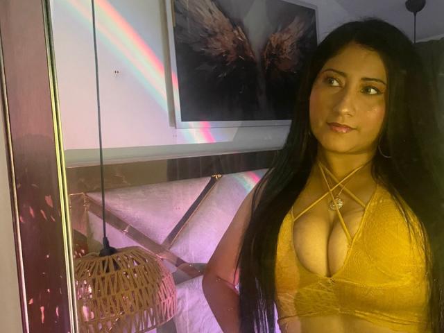 IsabellaBigBoobs - Live porn &amp; sex cam - 30795974