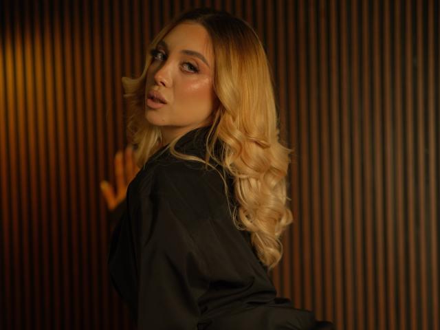 HottieJessyeX - Live porn &amp; sex cam - 30800087