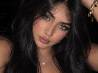 См. подробные сведения о модели LilyConorr