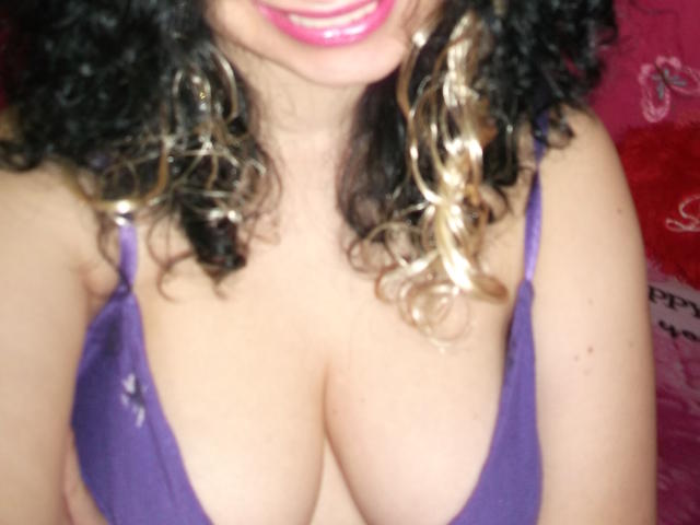 NymphomaneInsatiable - Sexe cam en vivo - 3081163