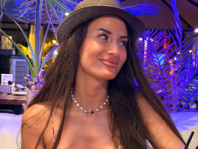 MireilleVeil - Live porn &amp; sex cam - 30813770