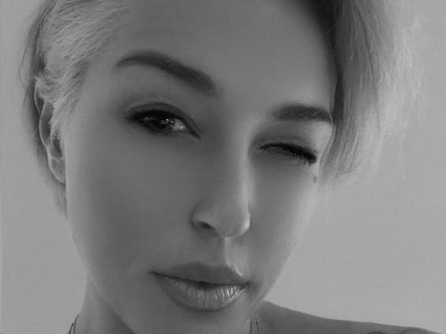 cassy04 - Live sexe cam - 30818444