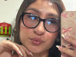 MaddyCarina'in detaylı sayfasını gör
