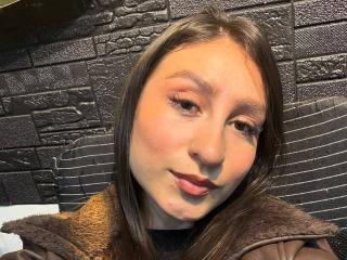 MaddyCarina'in detaylı sayfasını gör