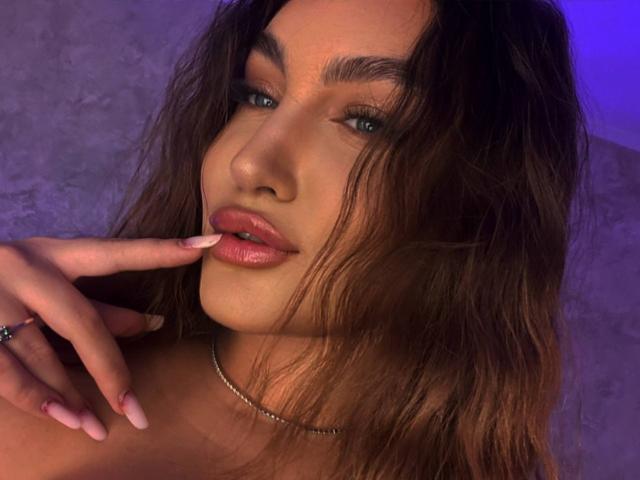 ValentinaMusse - Live porn &amp; sex cam - 30827888