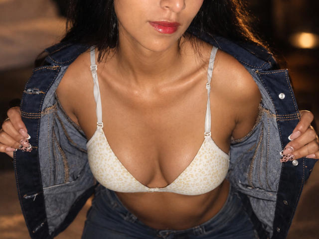 ValentinaRouses - Live porn &amp; sex cam - 30834314