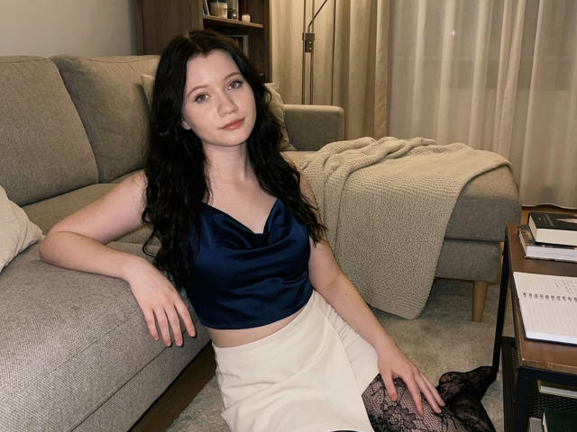MadgeZeidler - Live porn &amp; sex cam - 30838046