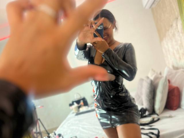 LilithRussoo - сексуальная веб-камера в реальном времени - 30838436
