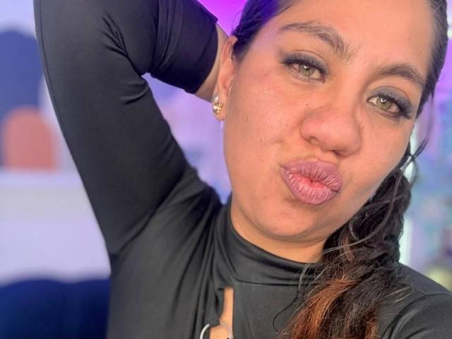 SilvanaLane - Live sexe cam - 30862745