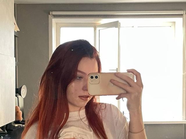 LilliamChevalier - Live porn &amp; sex cam - 30886667