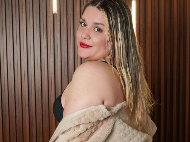 EvelynBlue - Live porn &amp; sex cam - 30898358