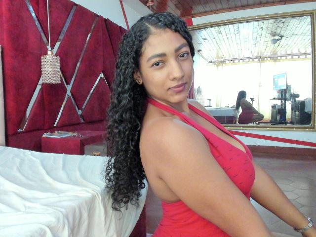 NatalyBlonder - сексуальная веб-камера в реальном времени - 30898394