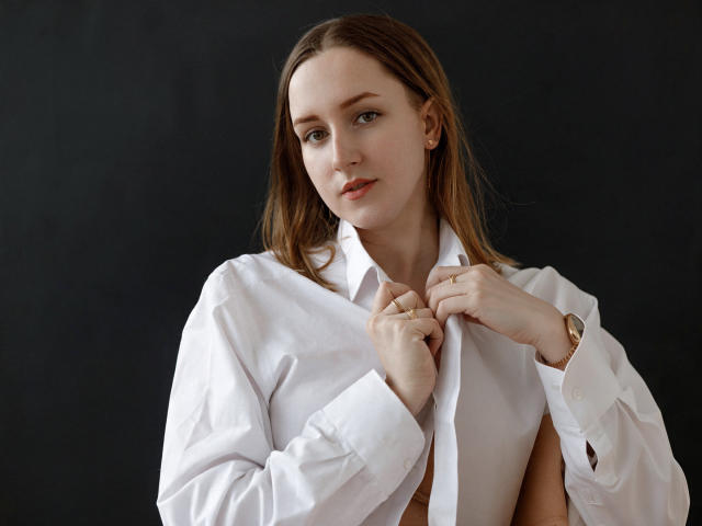 CaseyTerinil - Live porn &amp; sex cam - 30900800