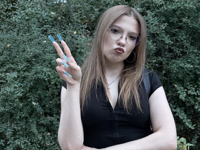 ValrieGiuliano - Live porn &amp; sex cam - 30908855