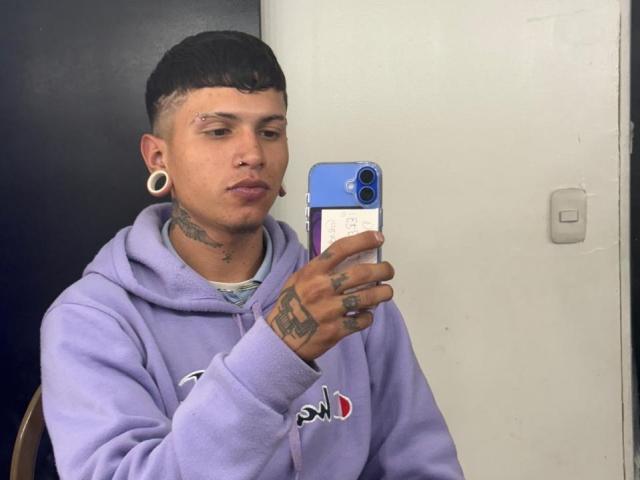 ValentinoKnox - Live porn &amp; sex cam - 30917084