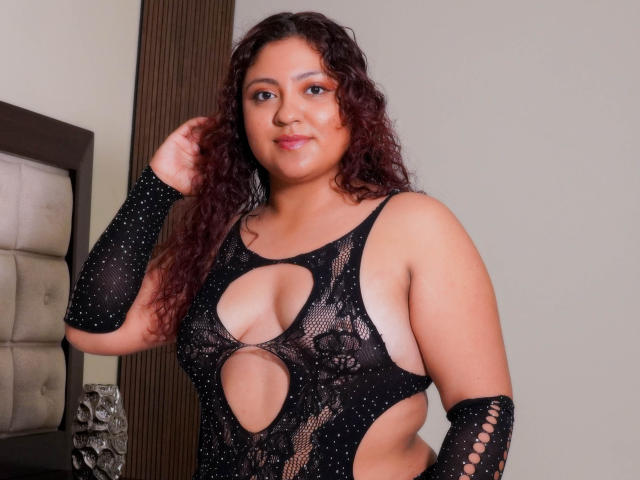 AriaReynolds - Live porn &amp; sex cam - 30921614