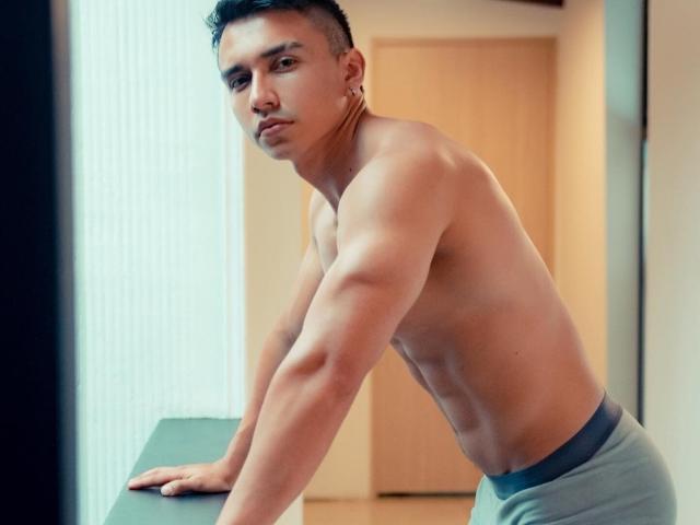 EithanConor - Live porn &amp; sex cam - 30922070