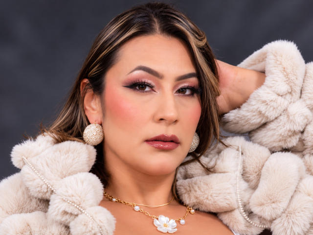 EmaFoxy - Live porn &amp; sex cam - 30933890