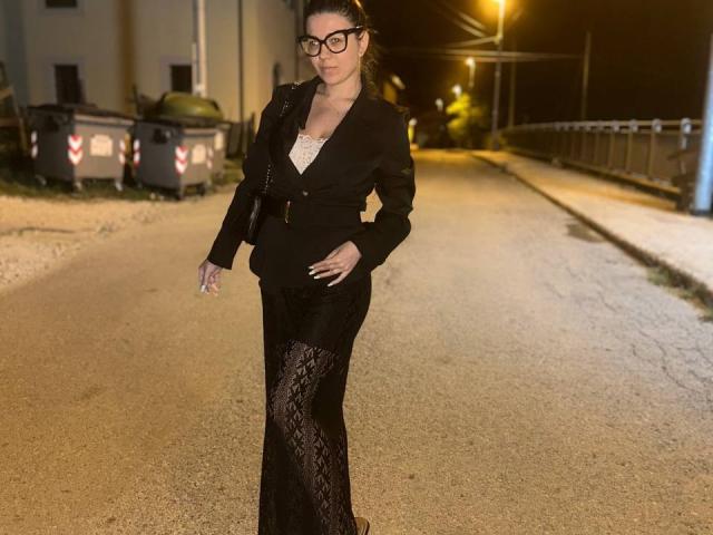CocoBellamy - Live porn &amp; sex cam - 30938318
