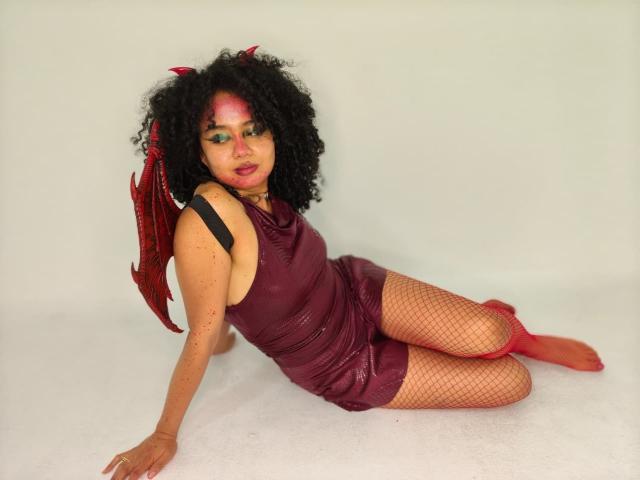 KirasPell - Live porn &amp; sex cam - 30958274