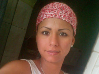 Foxxy69 - Live sex cam - 3155424