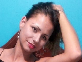 Foxxy69 - Live sex cam - 3155429