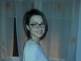 ClaraCrazy - Chat xXx with this being from Europe Young lady 