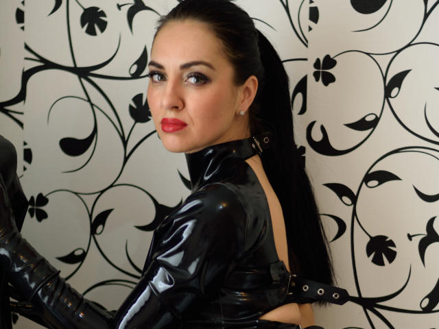 Angelnoble - Show x with this well built Dominatrix 